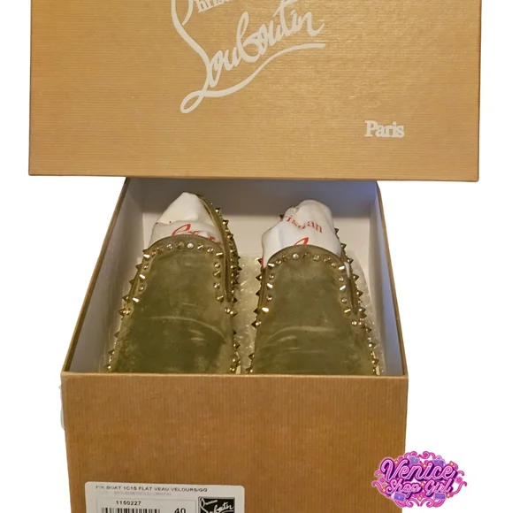 Christian Louboutin Suede Embellished Pik Boat Sneakers Size 40 / USA 7 Christian Louboutin - Pik Boat shoes Christian Louboutin main image 2
